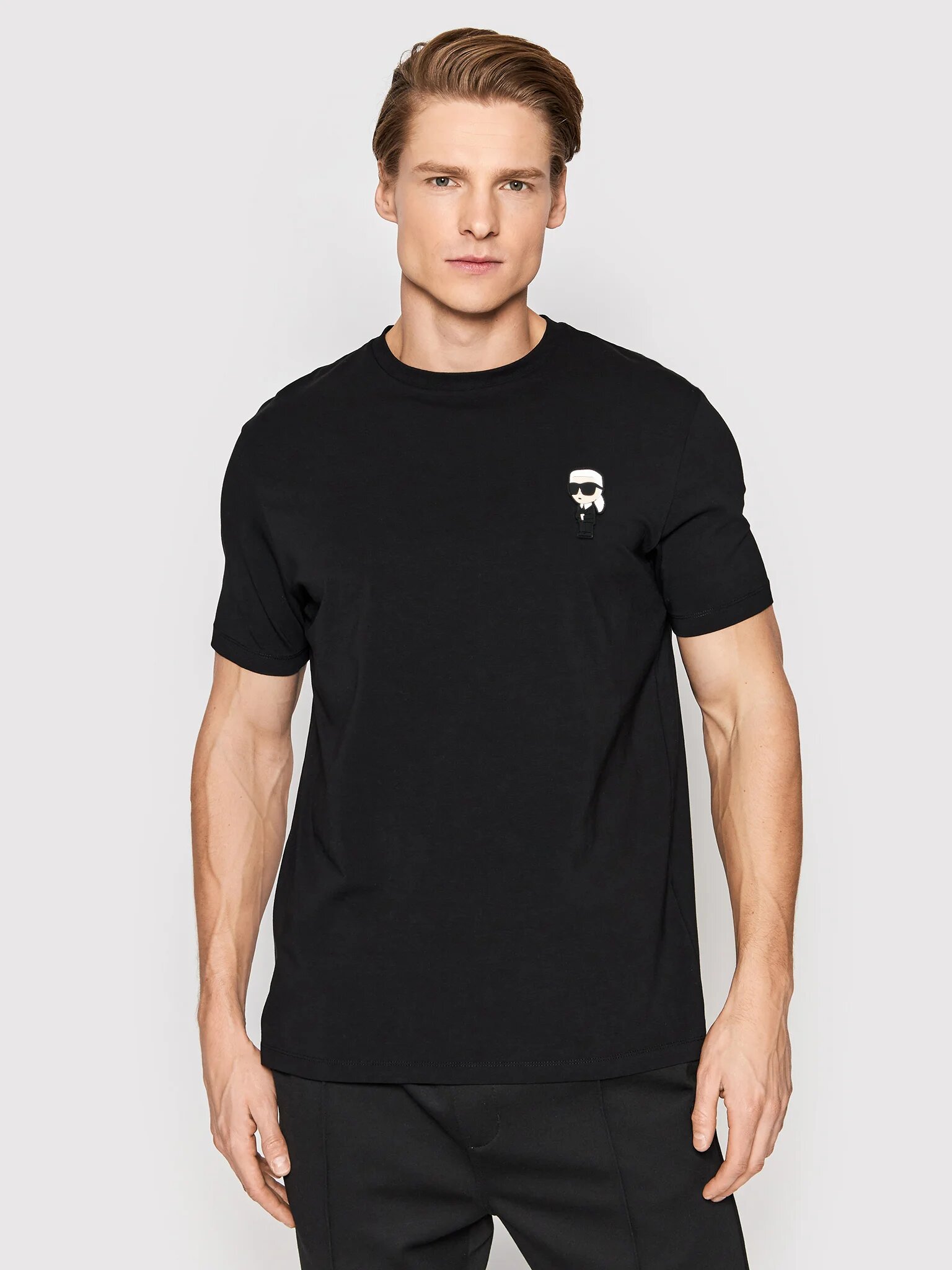 camiseta negra karl lagerfeld t shirt crewneck regular fit dolcevitaboutique. 1 2