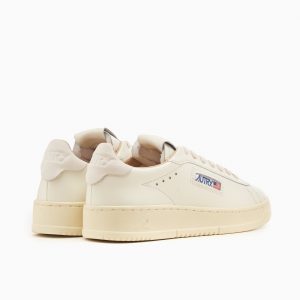 Zapatillas de mujer Autry Dallas Low beige 3 sneakers autry womens dallas low adlwmr01 5.jpg
