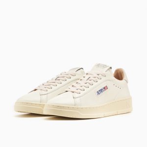 Zapatillas de mujer Autry Dallas Low beige 2 sneakers autry womens dallas low dolcevitaboutique